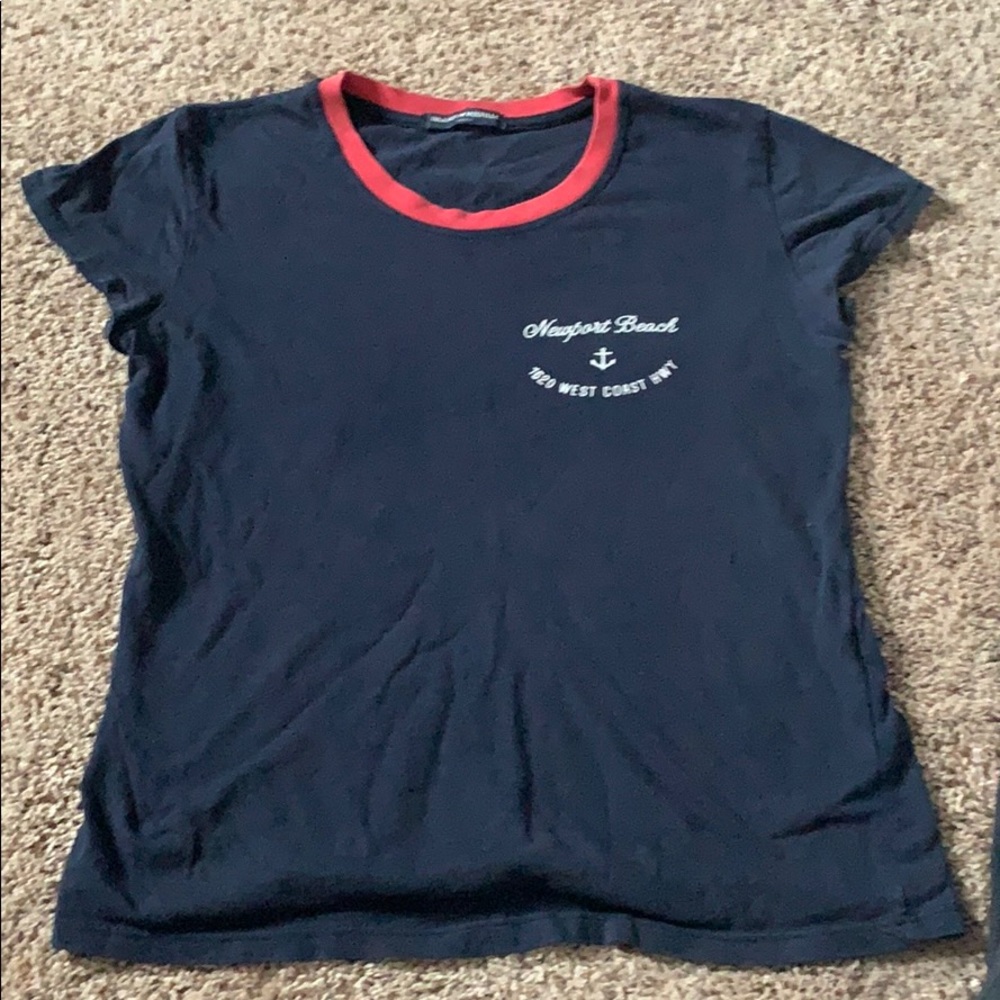 Brandy Melville shirt!